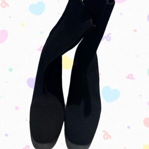 Women Solid Color Knitted Boots